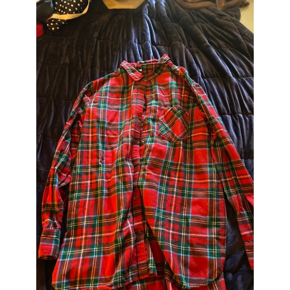 Women’s large Old Navy tunic, red plaid, button-down shirt